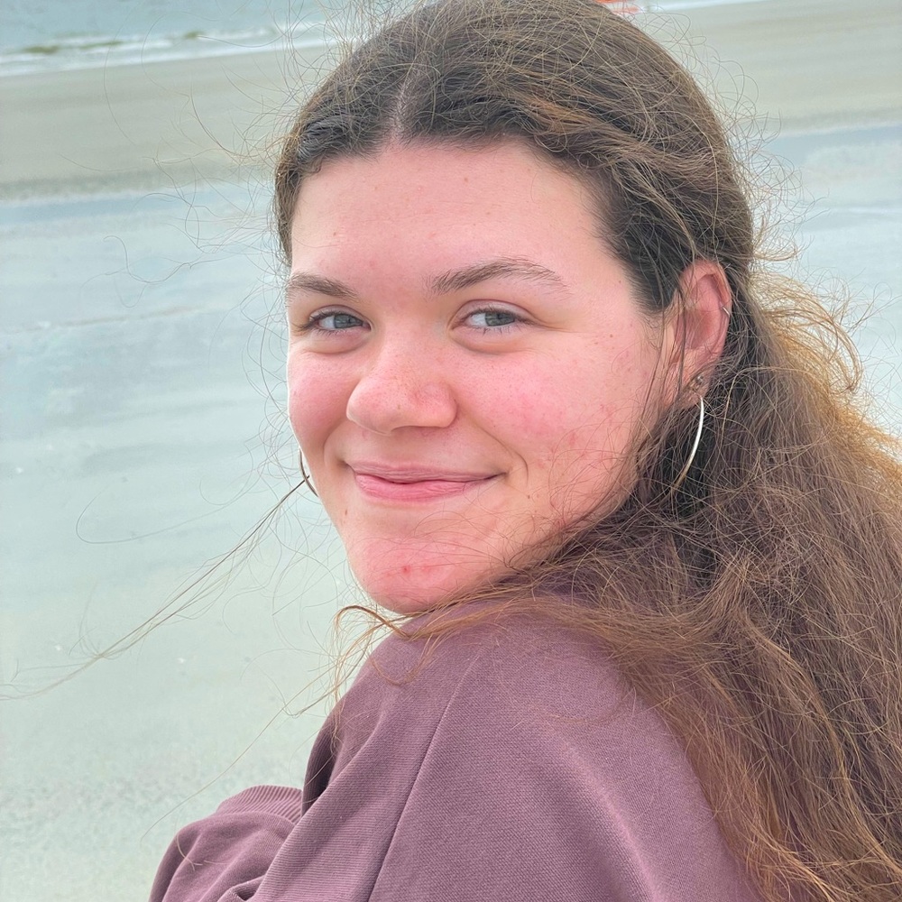 Meet your Posher, Rebekah